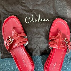 Cole Haan Air Beatrix Thong - Cherry Red / Size 10